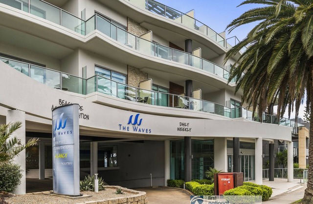 250 The Waves Studio Apartment with lift access