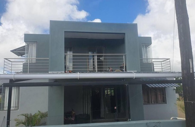 2500ft Square Beautiful House