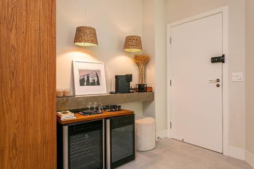 250m from Jurerê Beach | WI-FI 300mb #JA40