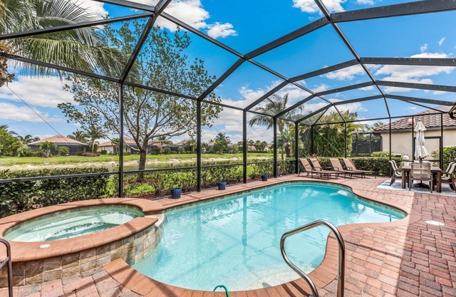 28111 Bonita National Home