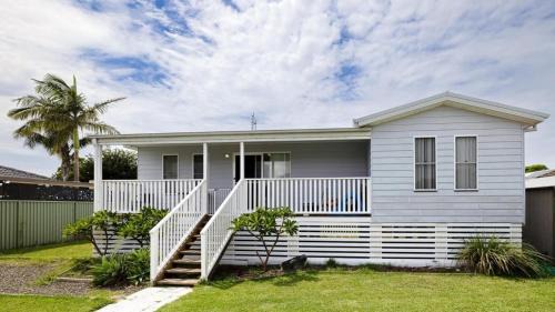 2B at Swansea cosy cottage, outdoor pet friendly