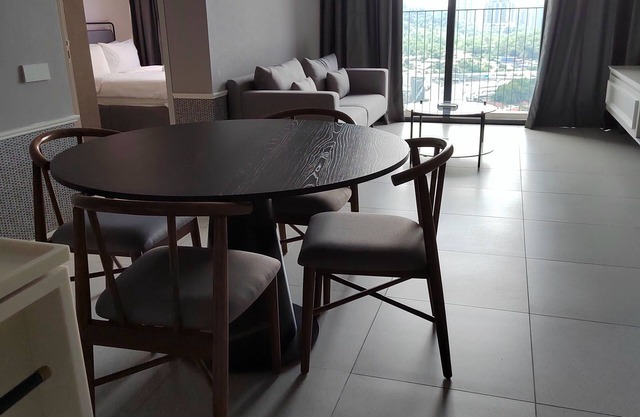 2B2R KL Midvalley for 5 to 6pax @ Millerz Square Old Klang Road