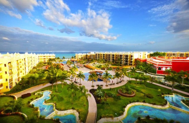 2BD Royal Haciendas: Terrace w/Oceanview & Resort