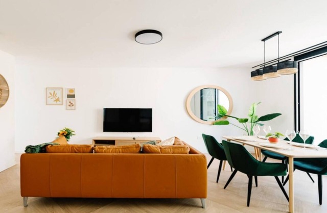 2BDR Mainstreet Sliema Suite! Designer Finish!