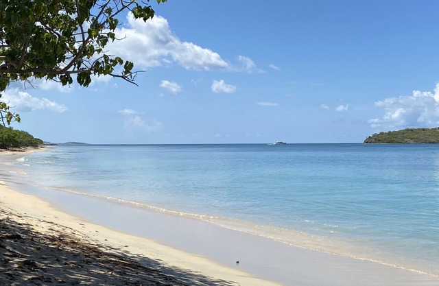 2BR, 2BA Newly Updated Ocean View