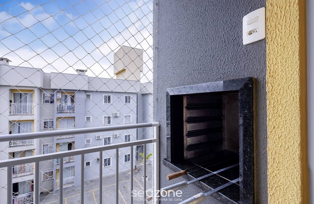 2BR Apt w/BBQ 600m Beach Rag0406