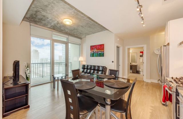 2BR Furnished Apartment near Convention Center by RedAwning