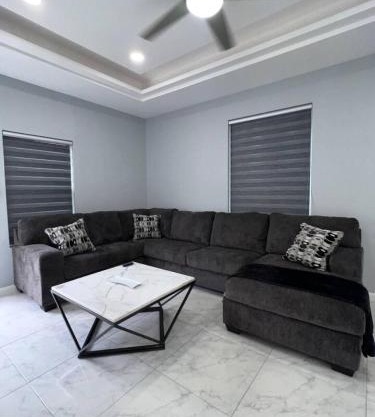 2BR Luxe Home Near Downtown Pharr