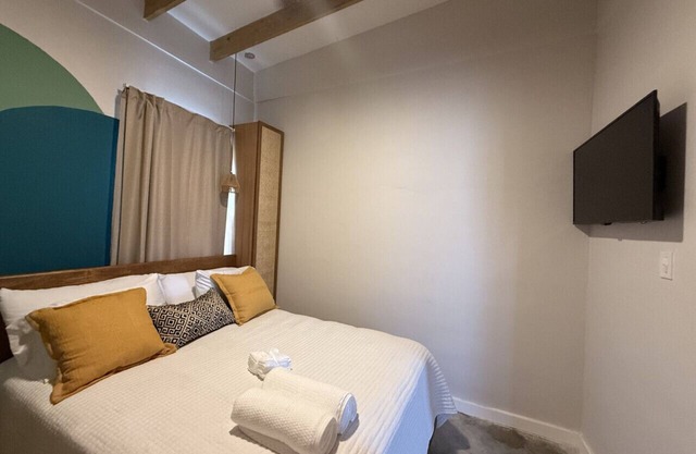 2BR Upstairs Apt | Private Balcony + Smart TVs