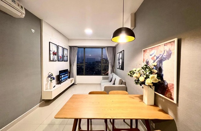 2BRs City View in the HEART of SAIGON - Free Infinity Pool
