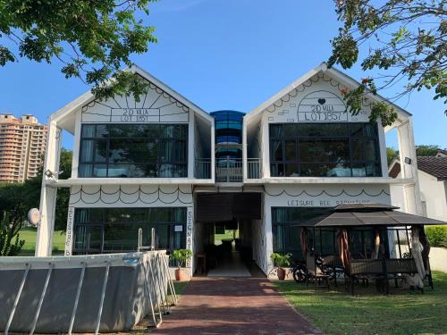 2D Fantastic Villa Best HomeStay