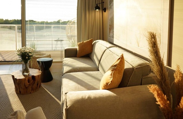 2Homerent | Sunset View | Pool | Gym | Terrace