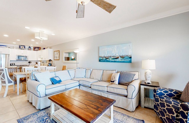 2nd-floor Gulf front condo w/private balcony, views, on-site outdoor pool, grill