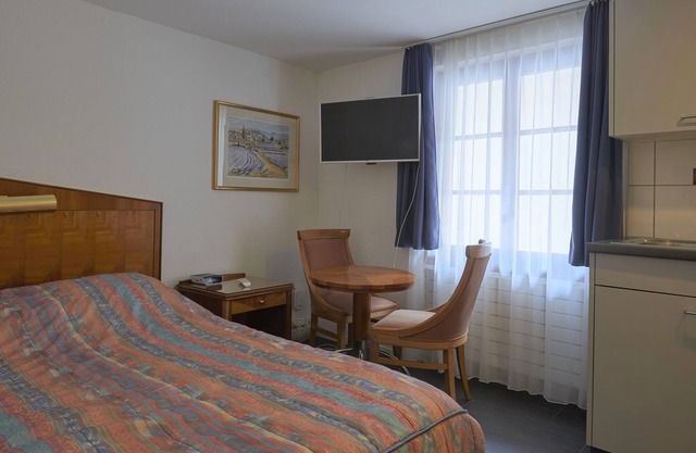 3.3 Siméon - Hine Adon Aparthotel