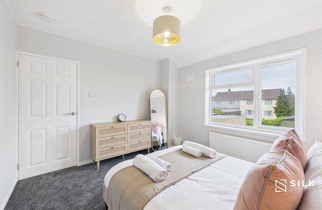 3-4 BR house | Home from home | front+rear parking