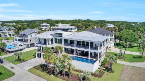3 47th Avenue by AvantStay Oceanfront Private Pool View