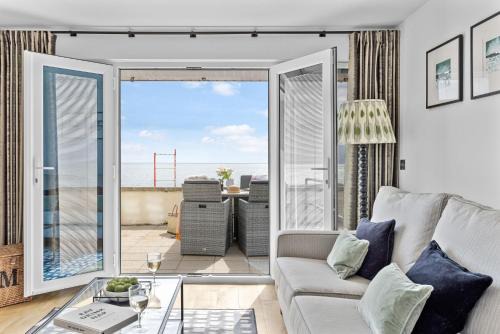 3 At The Beach, Torcross