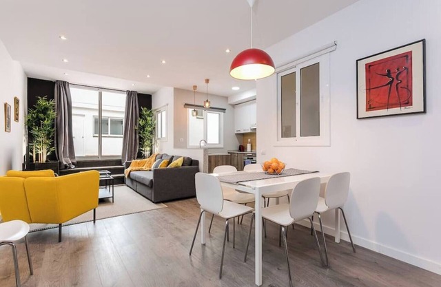 3 bdr&terrace close to subway