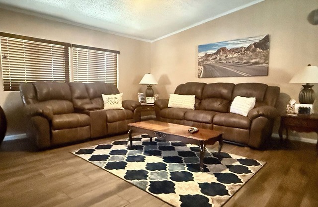 3-Bed 2 Bath Cozy Foothills Vacation Home