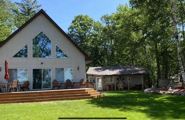 3 Bed 3 Bath Cabin & Guest Cabin on Gull Lake Chain Across from Golf Course!