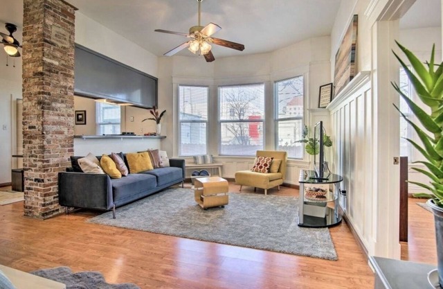 3 Bed Apt Home Right Across from the Hospital.