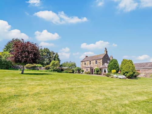 3 Bed in Kinglassie FF224