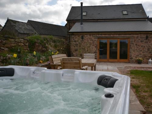 3 Bed in Tiverton 49356