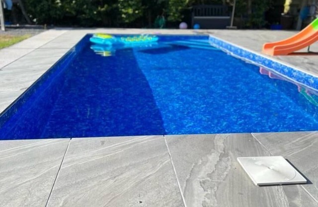 3 Bed Spacious Home with Heated Pool