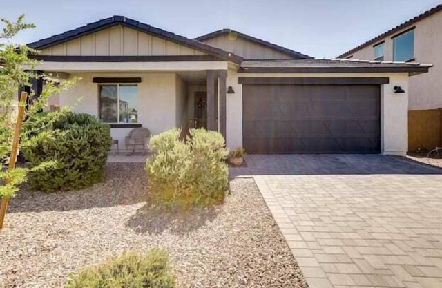 3 Bedroom 704238 by Houzlet