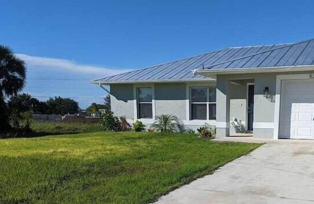 3 Bedroom 704631 by Houzlet