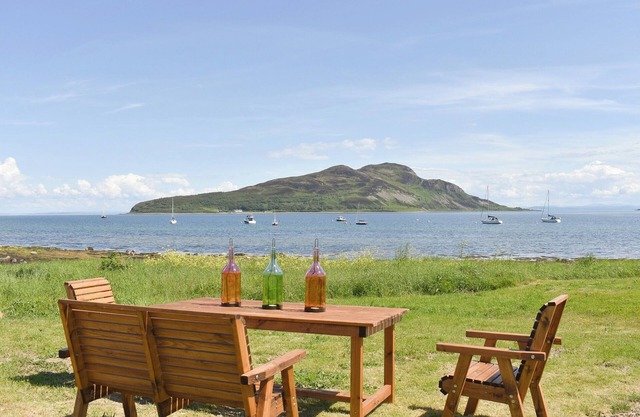 3 bedroom accommodation in Lamlash, Isle of Arran