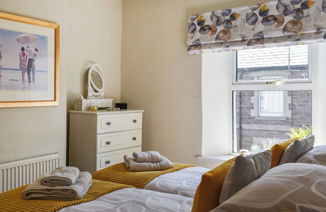 3 bedroom accommodation in Abergavenny