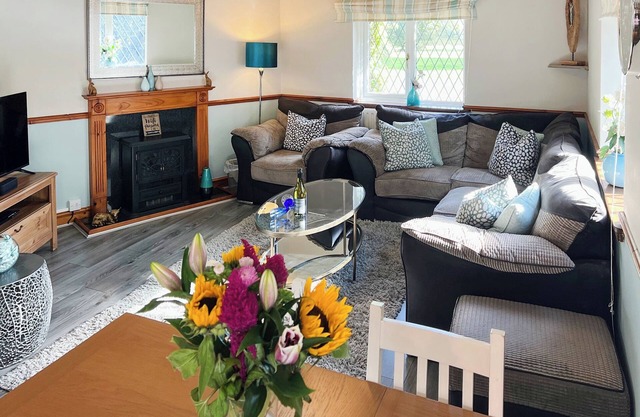 3 bedroom accommodation in Addlethorpe