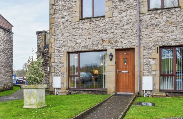 3 bedroom accommodation in Carnforth