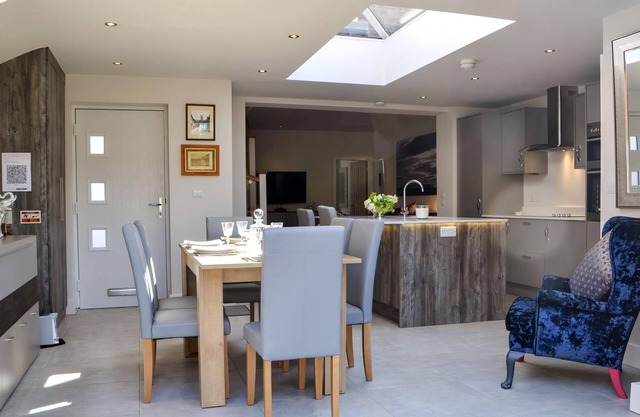 3 bedroom accommodation in Beverley