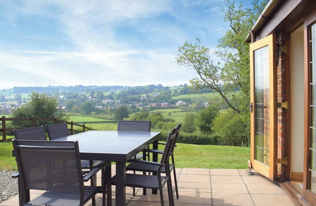 3 bedroom accommodation in Tregynon
