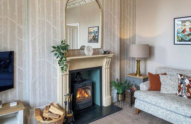 3 bedroom accommodation in Blairmore, near Dunoon