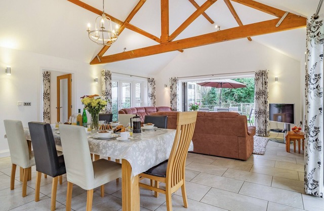3 bedroom accommodation in Wicken, near Ely