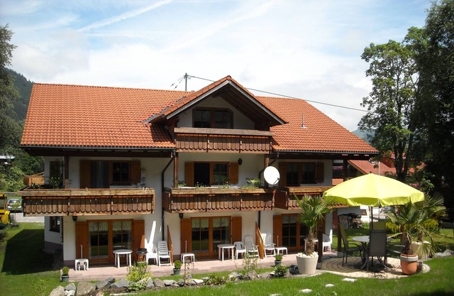 3 bedroom apartment with terrace