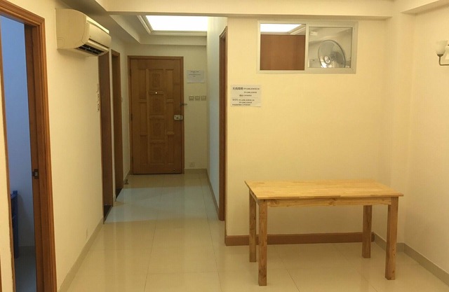 3 bedroom apartment 3 mins to MTR, MK5