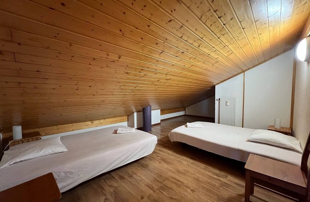 3-bedroom apartment with parking