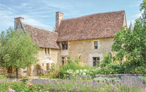 3 Bedroom Awesome Home In Cheille Bourg