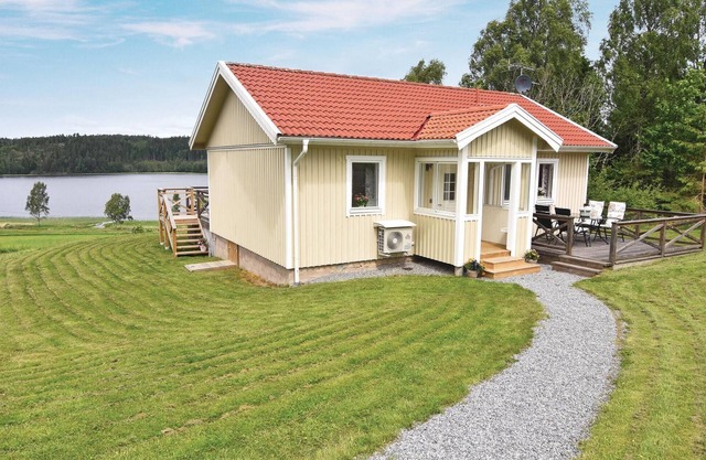 3 bedroom beautiful home in Hedekas