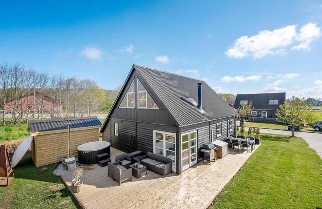 3 bedroom beautiful home in Farsø