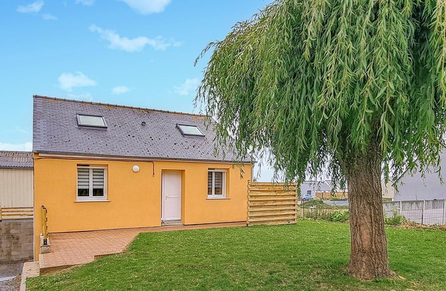3 bedroom beautiful home in Lessay