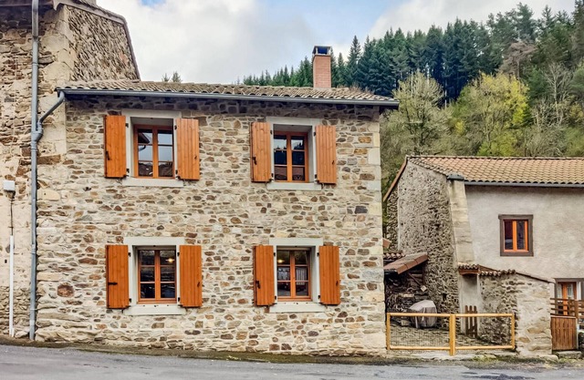 3 bedroom cozy home in Saint-Vert