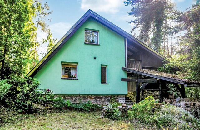 3 bedroom cozy home in Kaminsko