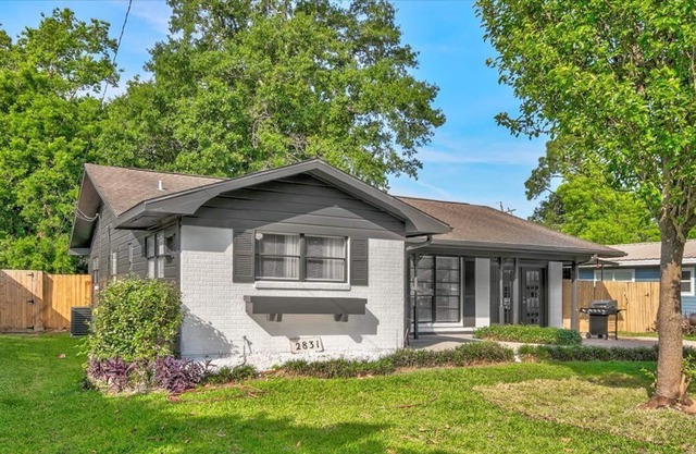 3 bedroom home in Groves with fenced yard