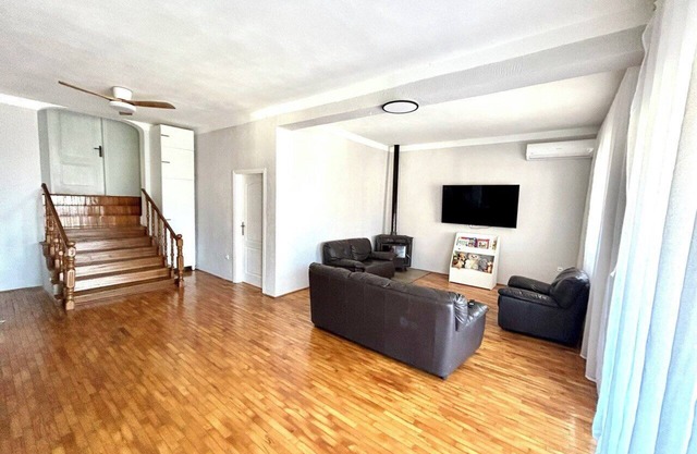 3-bedroom house in charming Zelenika with seaview and AC
