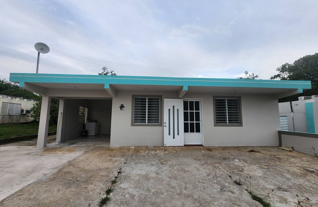3-bedroom Medusa House in charming Islote with WiFi, AC. Book now!